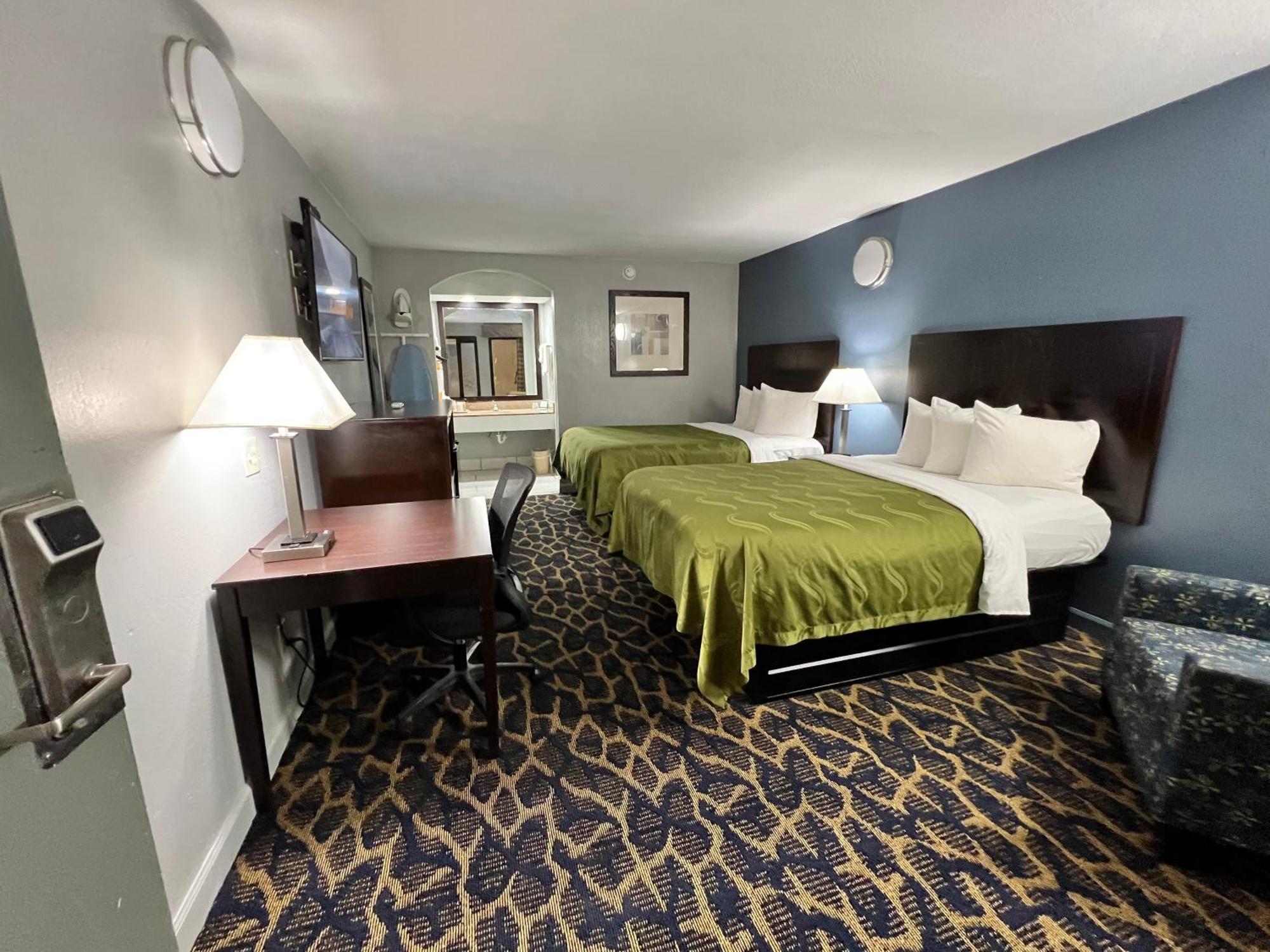 Quality Inn Indianola Екстер'єр фото